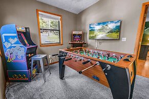 Pure & Simple 3 Bedroom Cabin by RedAwning