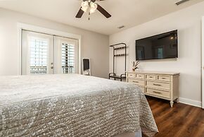 Dreamcatcher - 2814 Bienville 4 Bedroom Home by RedAwning