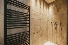 Black Eagle Luxury Appartements