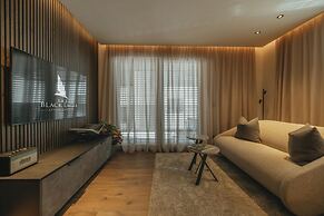 Black Eagle Luxury Appartements