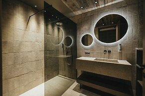 Black Eagle Luxury Appartements