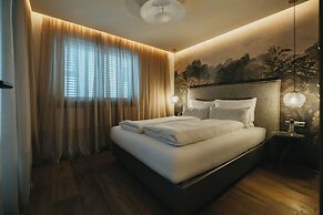 Black Eagle Luxury Appartements