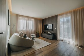 Black Eagle Luxury Appartements
