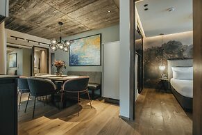 Black Eagle Luxury Appartements