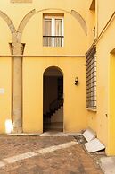 Santo Stefano Elegant Apartment