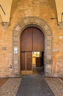 Santo Stefano Elegant Apartment