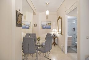 Riviera Living in Vouliagmeni