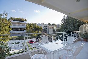 Riviera Living in Vouliagmeni