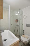 Riviera Living in Vouliagmeni