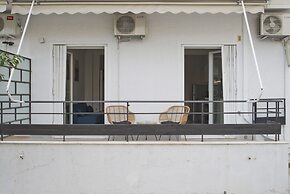 Milena in Moschato With 1 Bedrooms and 1 Bathrooms