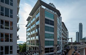 New Nordic Suite 5 by Apartwell