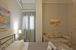 Ellie s Home in Moschato