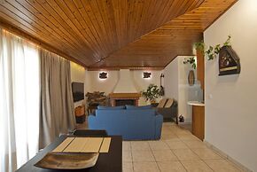 Apos Place in Pefki With 1 Bedrooms and 1 Bathrooms