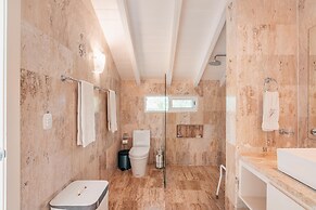 Villa w Jacuzzi Maid at Casa de Campo A8