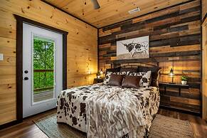 Mountain Majesty By Ghosal Luxury Lodging