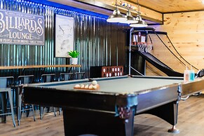 Hidden Gem Masterpiece By Ghosal Luxury Lodging