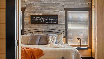 Hidden Gem Masterpiece By Ghosal Luxury Lodging