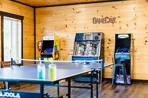 Hidden Gem Masterpiece By Ghosal Luxury Lodging