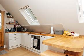 Hygge Lodge - From 110 Per Night