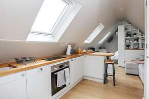 Hygge Lodge - From 110 Per Night