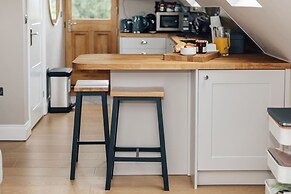 Hygge Lodge - From 110 Per Night