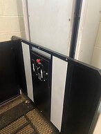 Hot tub bar and Pool Table Near Dear Park Manor