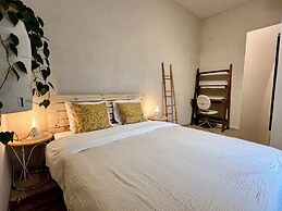 Haifa Downtown Eco Apt by Sea N' Rent