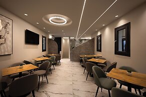 Kudos Suites Firostefani