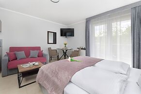 Avangard Świnoujście by Renters