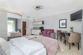 Avangard Świnoujście by Renters