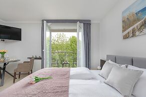 Avangard Świnoujście by Renters