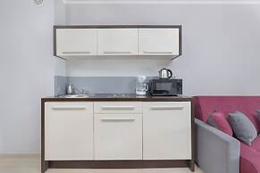 Avangard Świnoujście by Renters