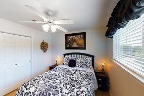 Ww I303 Guadalupe Paradise! 3 Bedroom Condo by RedAwning