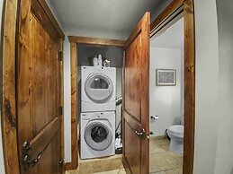 Park City Lux Dream Ski-in/out At Canyons Village! 521h 4 Bedroom Cond