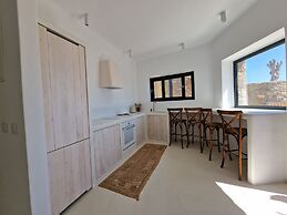 MvibesMykonos homes and studios