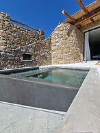 MvibesMykonos homes and studios