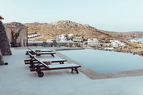 MvibesMykonos homes and studios