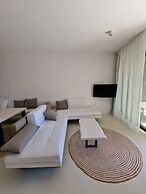 MvibesMykonos homes and studios