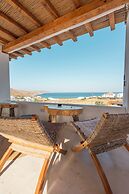 MvibesMykonos homes and studios