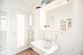 Boscobello Seaview Apartment