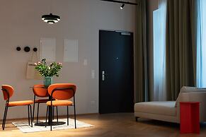 URBANAUTS STUDIOS Sylvette