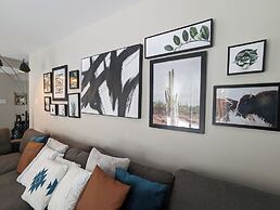 Mississauga Manor - Meadowvale