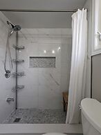 Mississauga Manor - Meadowvale