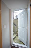 Mississauga Manor - Meadowvale