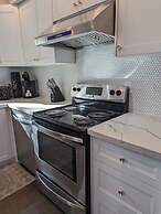 Mississauga Manor - Meadowvale