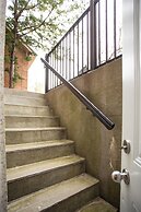 Mississauga Manor - Meadowvale