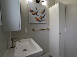 Mississauga Manor - Meadowvale