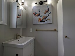 Mississauga Manor - Meadowvale