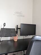 Mississauga Manor - Meadowvale