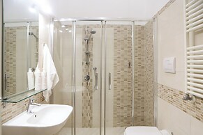 Liberty Apartment in Palazzo Diaz